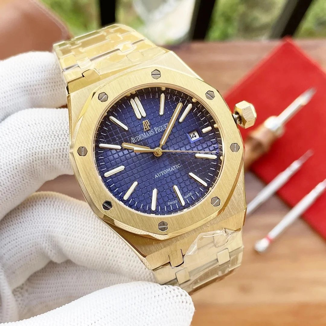 金壳·蓝盘钢带