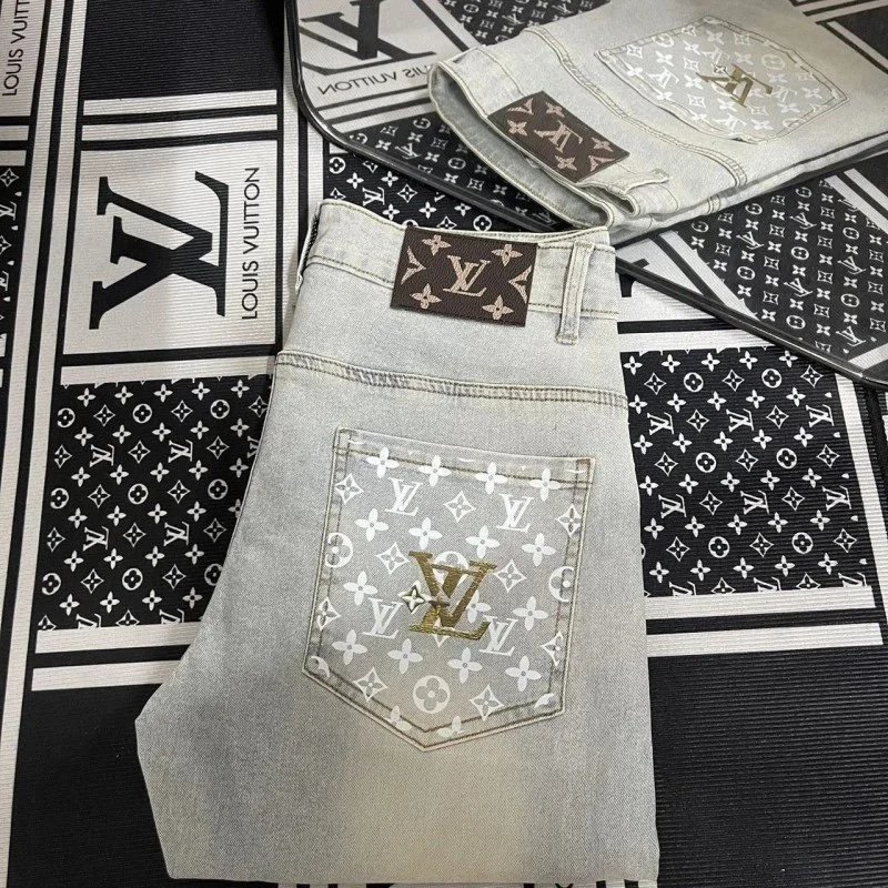 Louis Vuitton Jeans Monogram print image 8