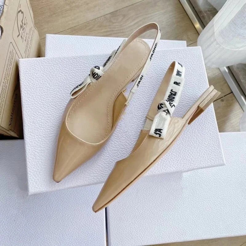 Flat Patent Leather Apricot