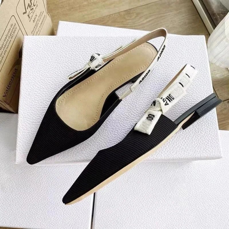 Flat Striped Black