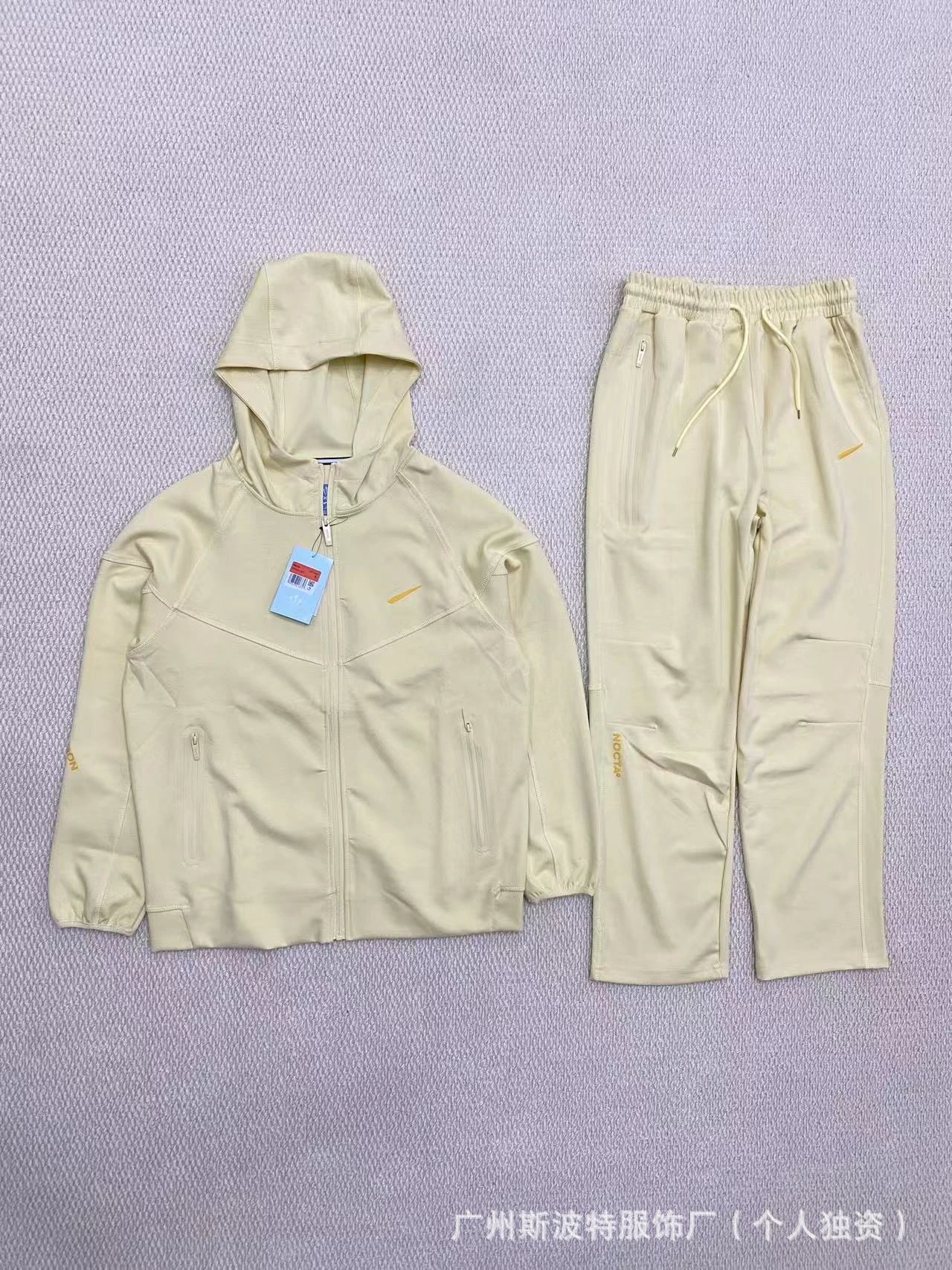 Nike Co-branded Hoodie Sweatshirt photo 5