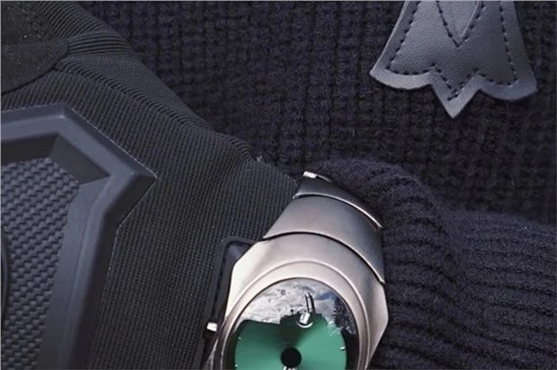 Oakley Blade Watch: seller detail photo 1