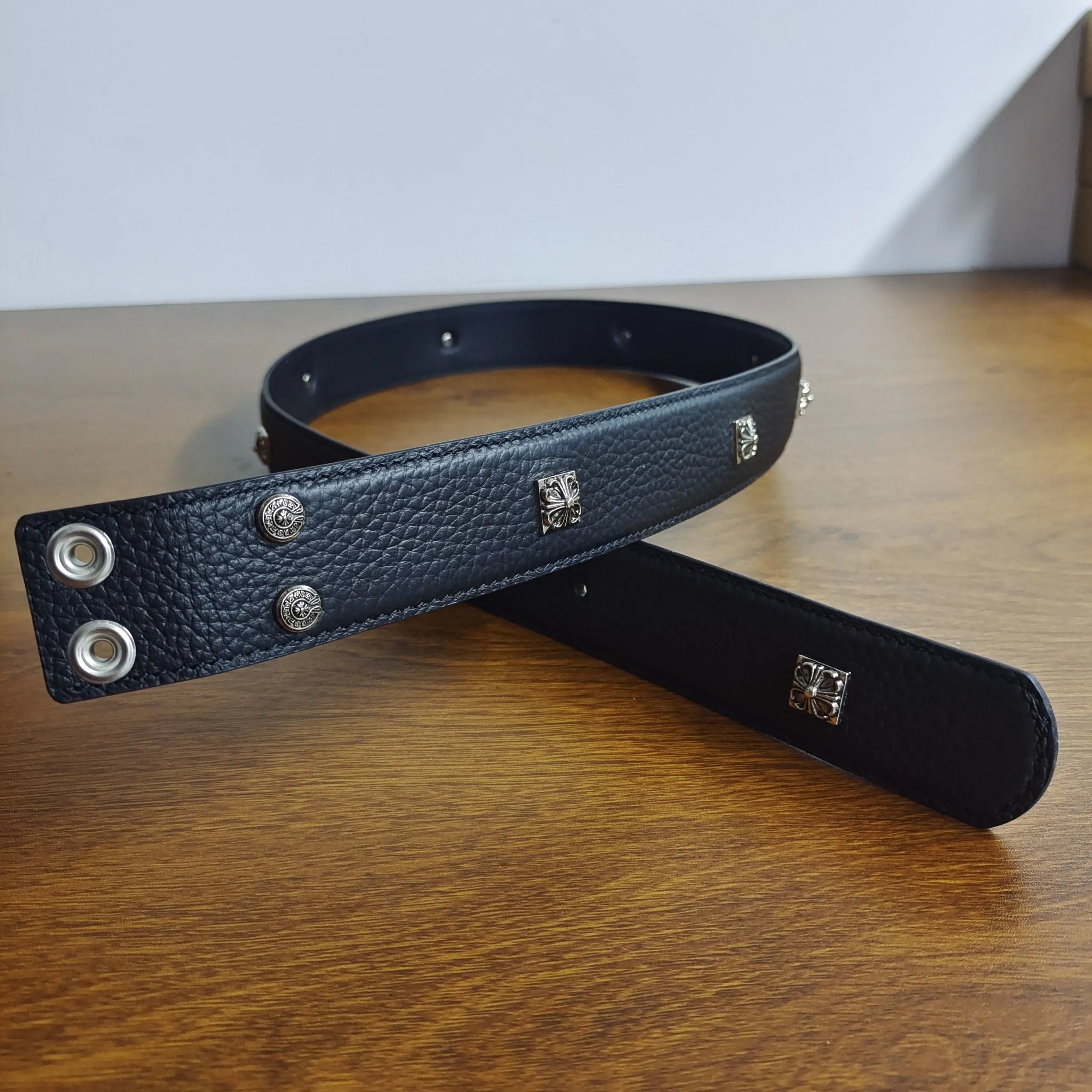 Double-faced cowhide leather with square buckle and rivets
