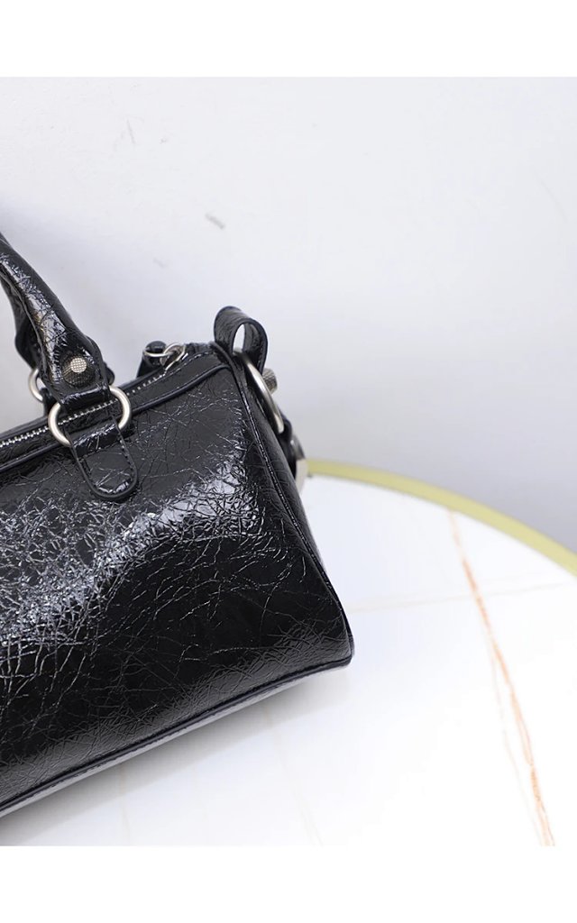 Balenciaga Lecagole Tassel Bag: seller detail photo 10