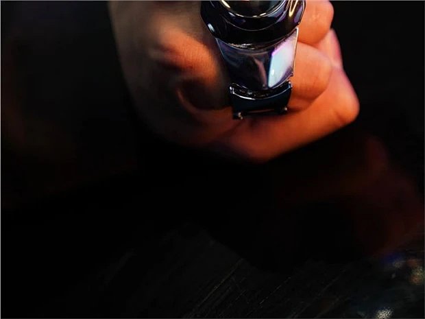 Oakley Blade Watch: seller detail photo 4