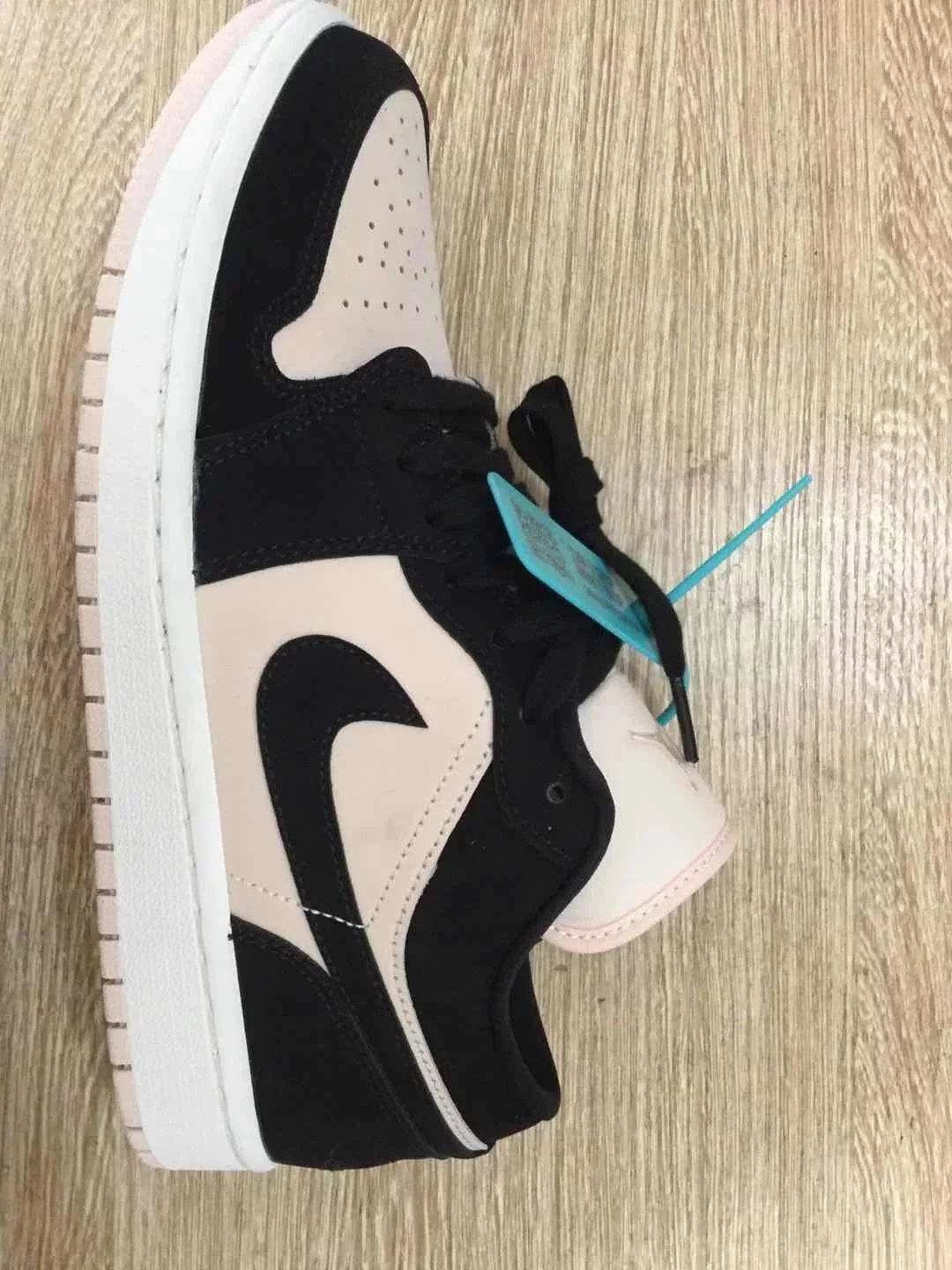 AJ1 Low Help DC0774-003 Milk Tea Powder