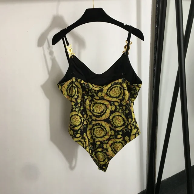 Unbranded Swimwear Corset-Style One-Piece Swimsuit with Gold-Tone Strap Hardware product detail image 3