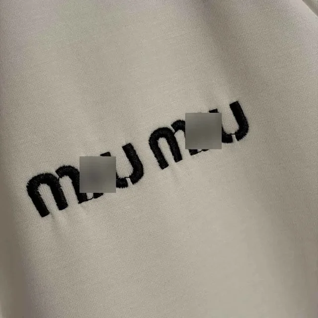 Miu Tracksuits Short-Sleeve Polo and Elastic-Waist Wide-Leg Pants with Contrast Side Stripes product detail image 8