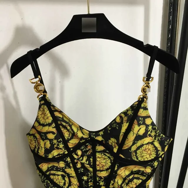 Unbranded Swimwear Corset-Style One-Piece Swimsuit with Gold-Tone Strap Hardware product detail image 4