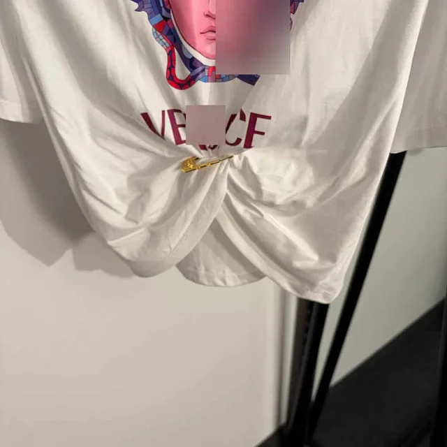 Versace T-Shirts Medusa Graphic Pinched-Waist T-Shirt product detail image 5
