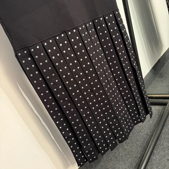 Unbranded Dresses Sleeveless Ribbed Knit Dress with Rhinestone Pleated Hem product detail image 6