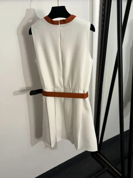 Design Sleeveless Collar-Trimmed Belted Dress Black with Orange Accents - 5