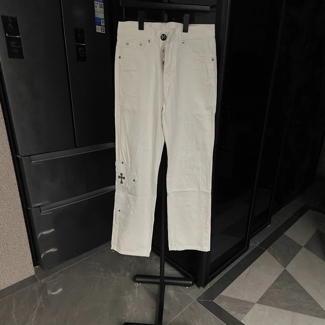 White Embroidered Cr