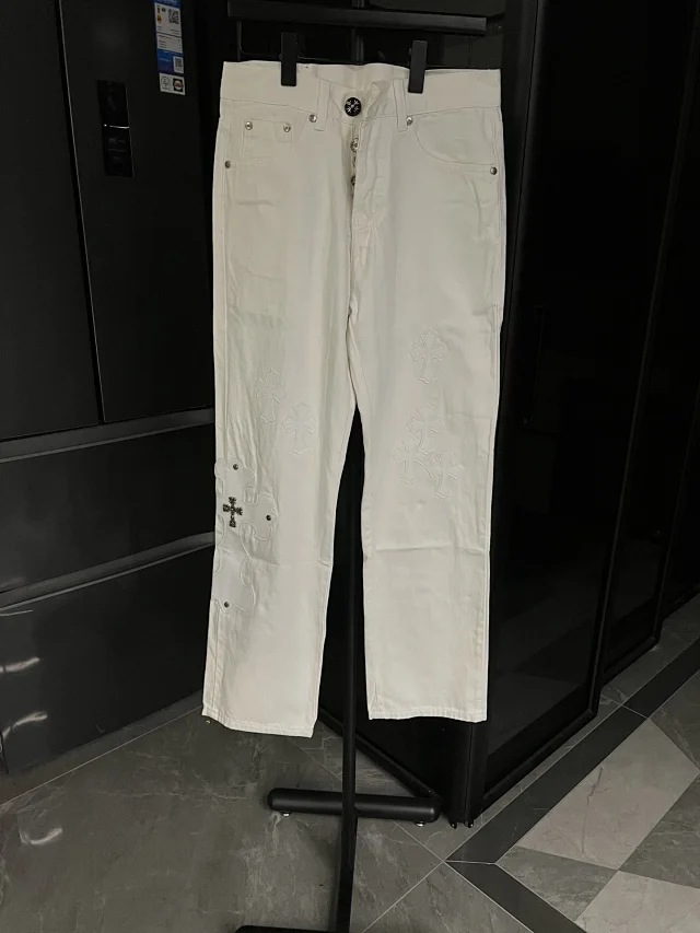 Unbranded Jeans Straight-Leg with Cross Appliqué product detail image 3