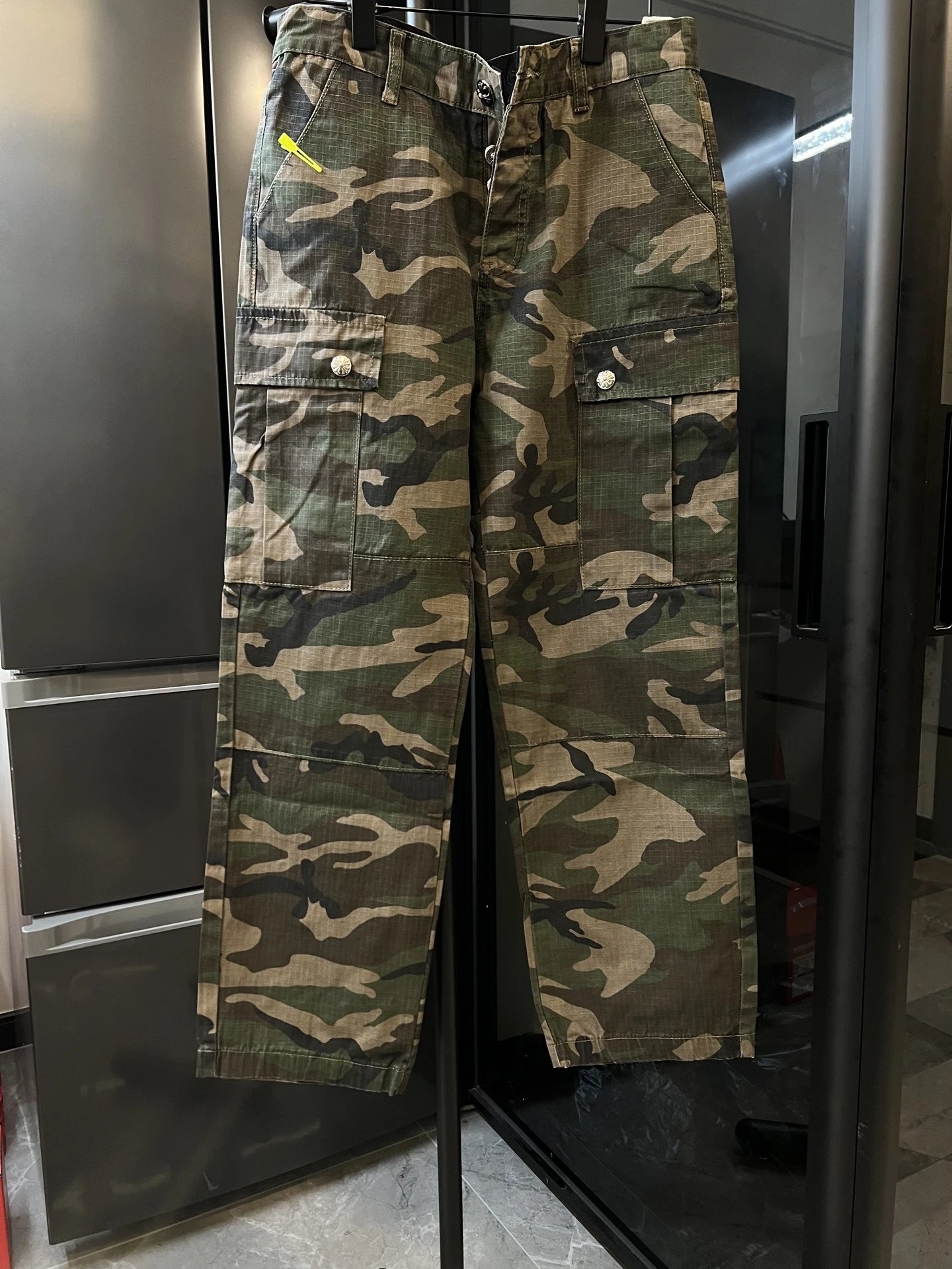 Design Camouflage Cargo Pants Multicolor Pants - 4