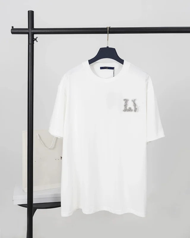 Louis Vuitton T-Shirts Short-Sleeve Graphic Print T-Shirt product detail image 24