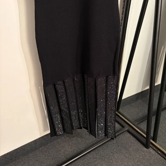 Unbranded Dresses Sleeveless Knit Dress with Rhinestone Fringe Hem product detail image 5