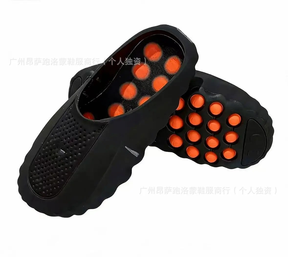 Black (one size smaller)