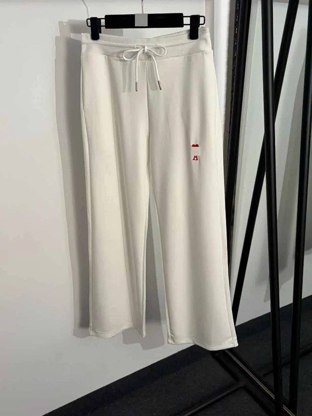 Unbranded Tracksuits Short-Sleeve Hooded Zip Jacket and Wide-Leg Trousers Set with Red Heart Embroidery product detail image 5