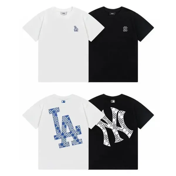 MLB New York Yankees Bandana Print Light Blue T-Shirt - 16