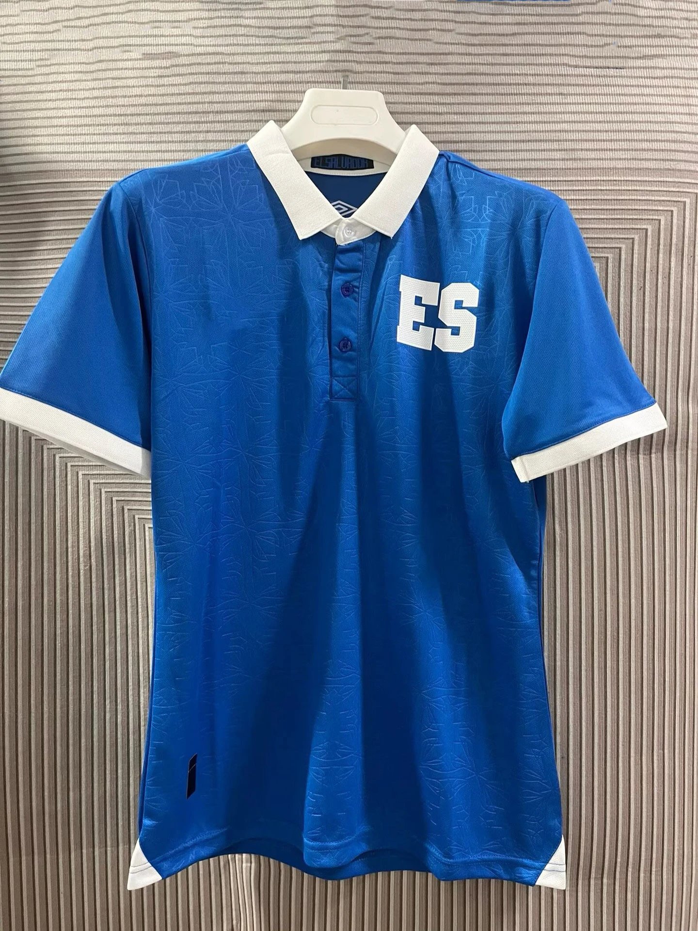 2526萨尔瓦多蓝