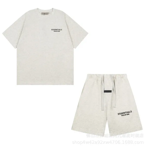 Fear of God Essentials Logo Print Heather Gray T-Shirt - 6