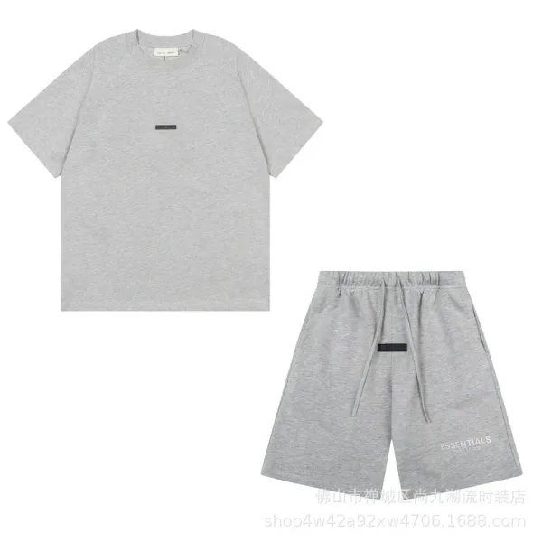 Fear of God Essentials Logo Print Heather Gray T-Shirt - 26