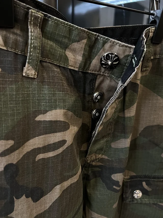 Chrome Hearts Trousers Camouflage multi-pocket cargo product detail image 8
