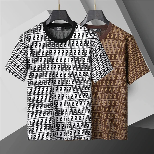 Louis Vuitton T-Shirts Short-Sleeve Crew-Neck Logo-Print T-Shirt product detail image 3