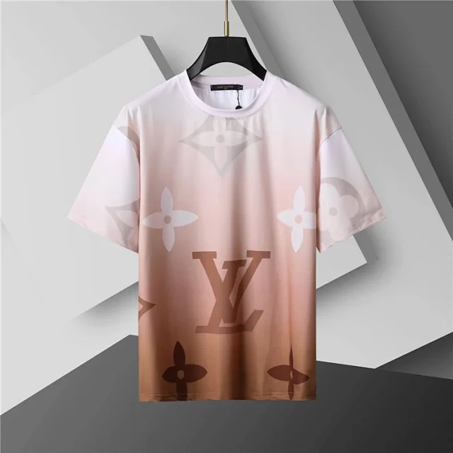 Louis Vuitton T-Shirts Short-Sleeve Crew-Neck Logo-Print T-Shirt product detail image 13