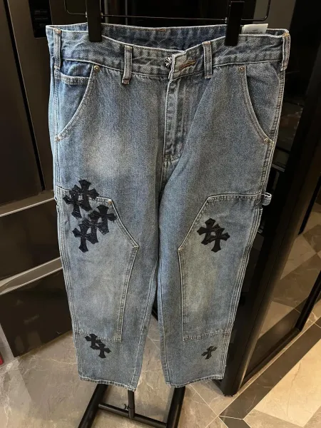 Chrome Hearts Cross-Embellished Cargo Jeans Light Wash - 15
