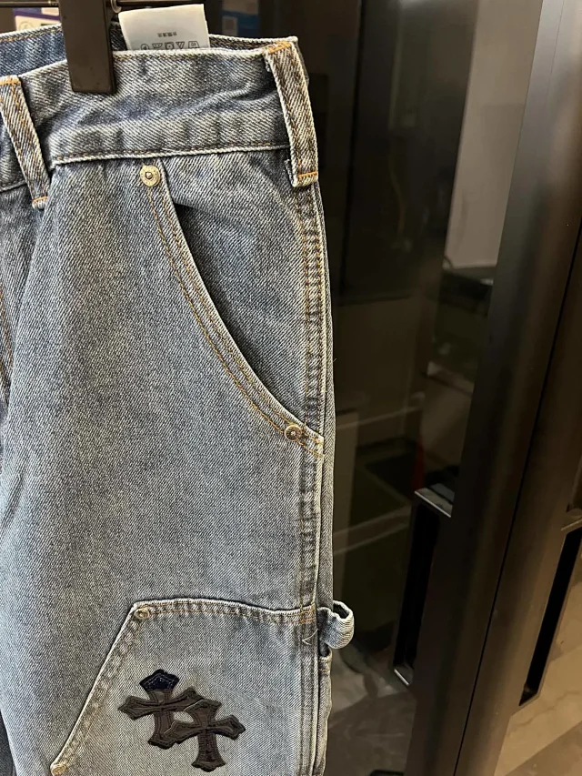 Unbranded Jeans Light-wash carpenter with cross appliqués product detail image 15