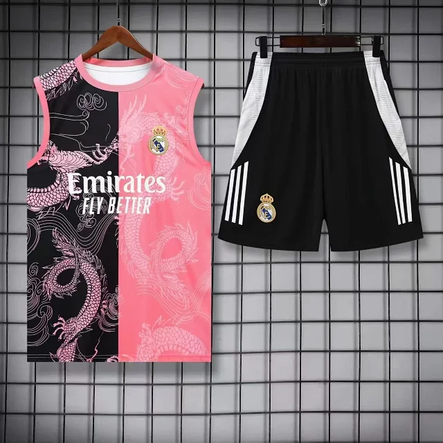 Real Madrid Matching Sets Football shirt and shorts set product detail image 7