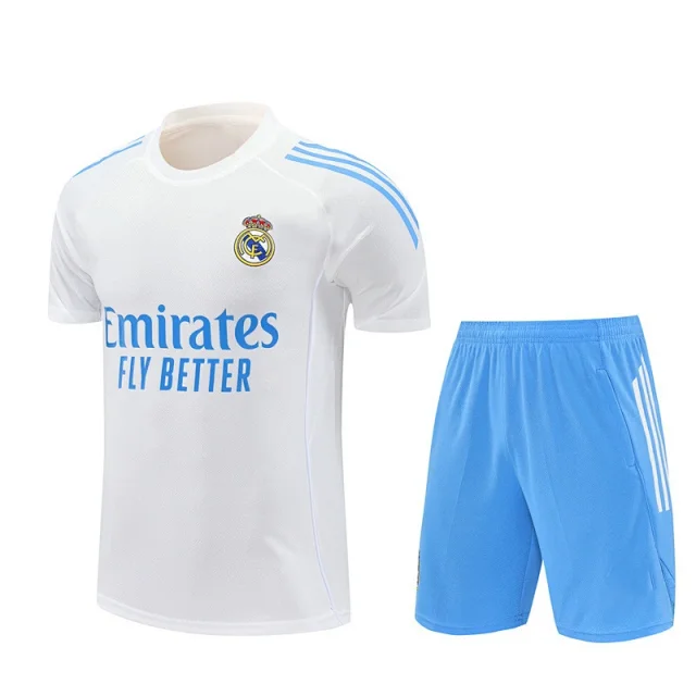 FC Barcelona Football Jerseys Short-Sleeve Jersey and Shorts Set product detail image 3
