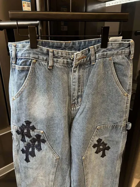 Chrome Hearts Cross-Embellished Cargo Jeans Light Wash - 16