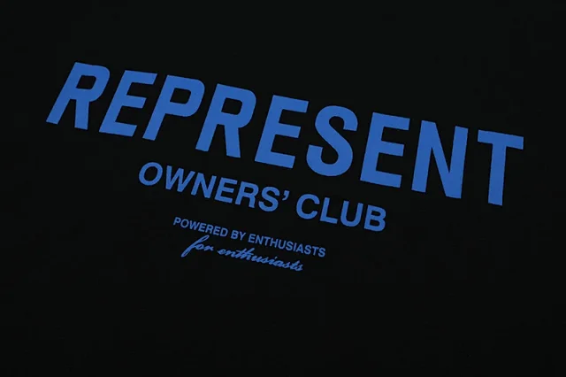Represent T-Shirts Owners' Club Logo Print Oversized T-Shirt product detail image 11