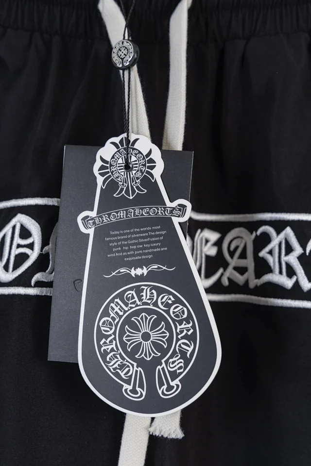Chrome Hearts Shorts Logo Embroidered Drawstring with Cross Motif product detail image 12