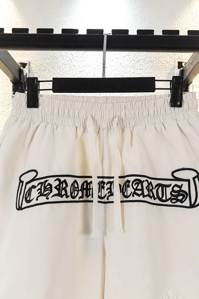 Chrome Hearts Shorts Logo Embroidered Drawstring with Cross Motif product detail image 15