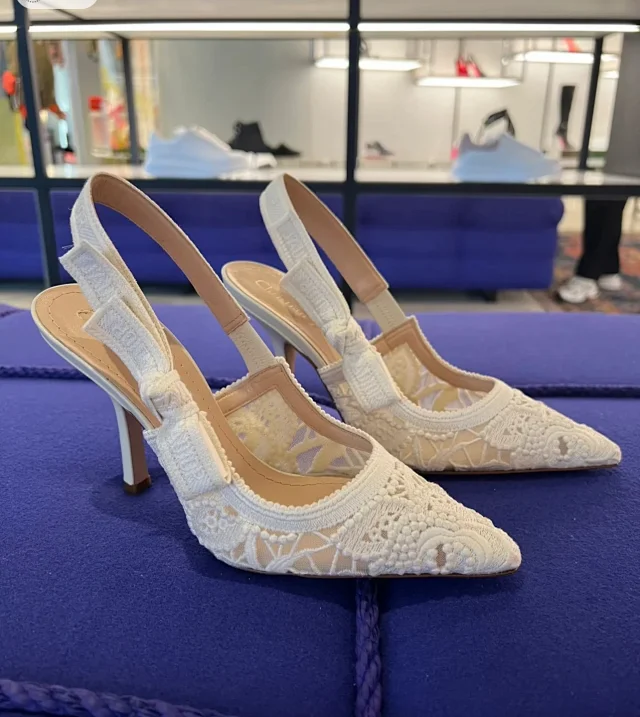 Christian Dior High Heels Lace Pointed-Toe Bow Slingback product detail image 2