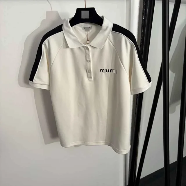 Miu Tracksuits Short-Sleeve Polo and Elastic-Waist Wide-Leg Pants with Contrast Side Stripes product detail image 3