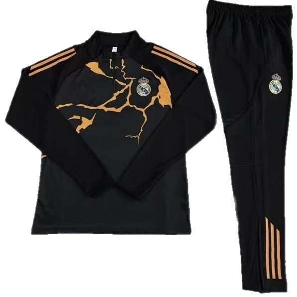 Real Madrid Tracksuits Long-sleeve half-zip football training set image 5
