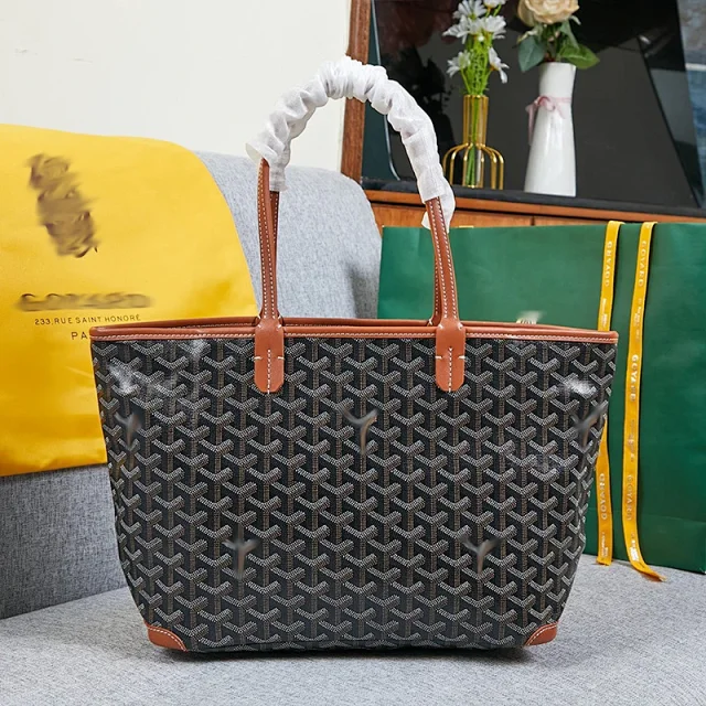 Unbranded Handbags Zippered Tote Bag with Geometric Pattern product detail image 15