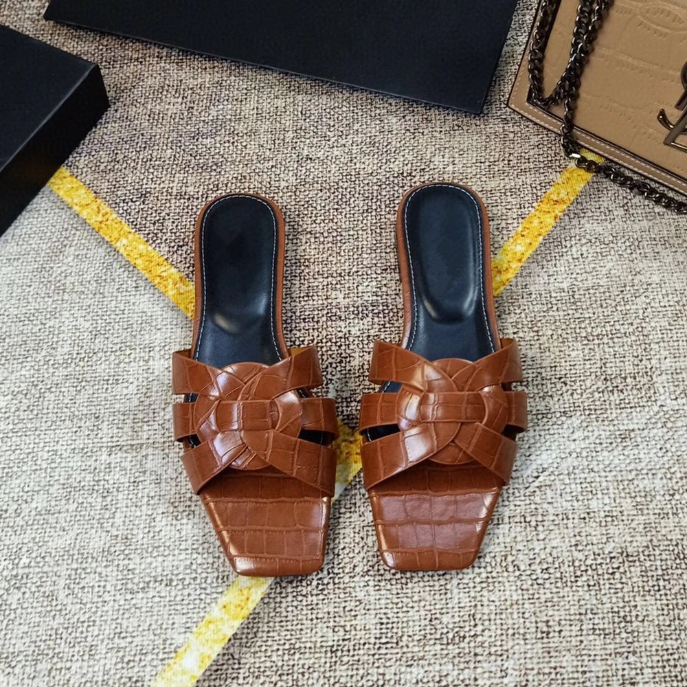 鳄鱼纹深棕