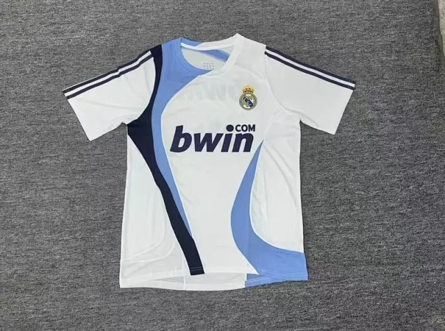 Real Madrid Football Jerseys Retro Short-Sleeve Jersey product detail image 10