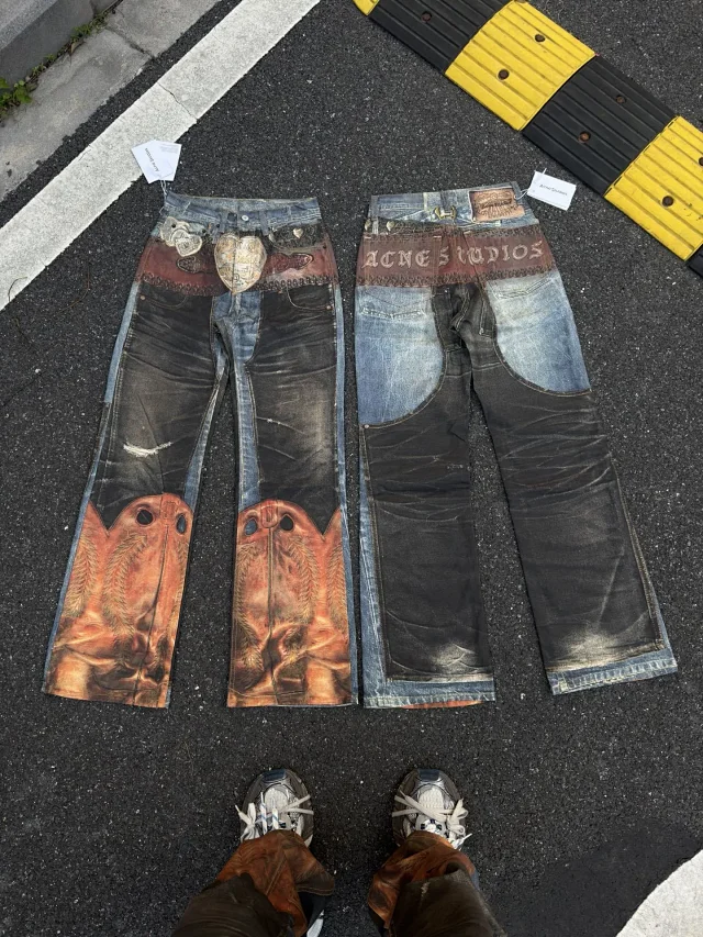 Unbranded Jeans Loose-fit printed with button details product detail image 18