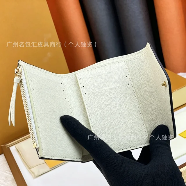 Unbranded Wallets & Card Holders Long snap-flap wallet with floral print product detail image 13