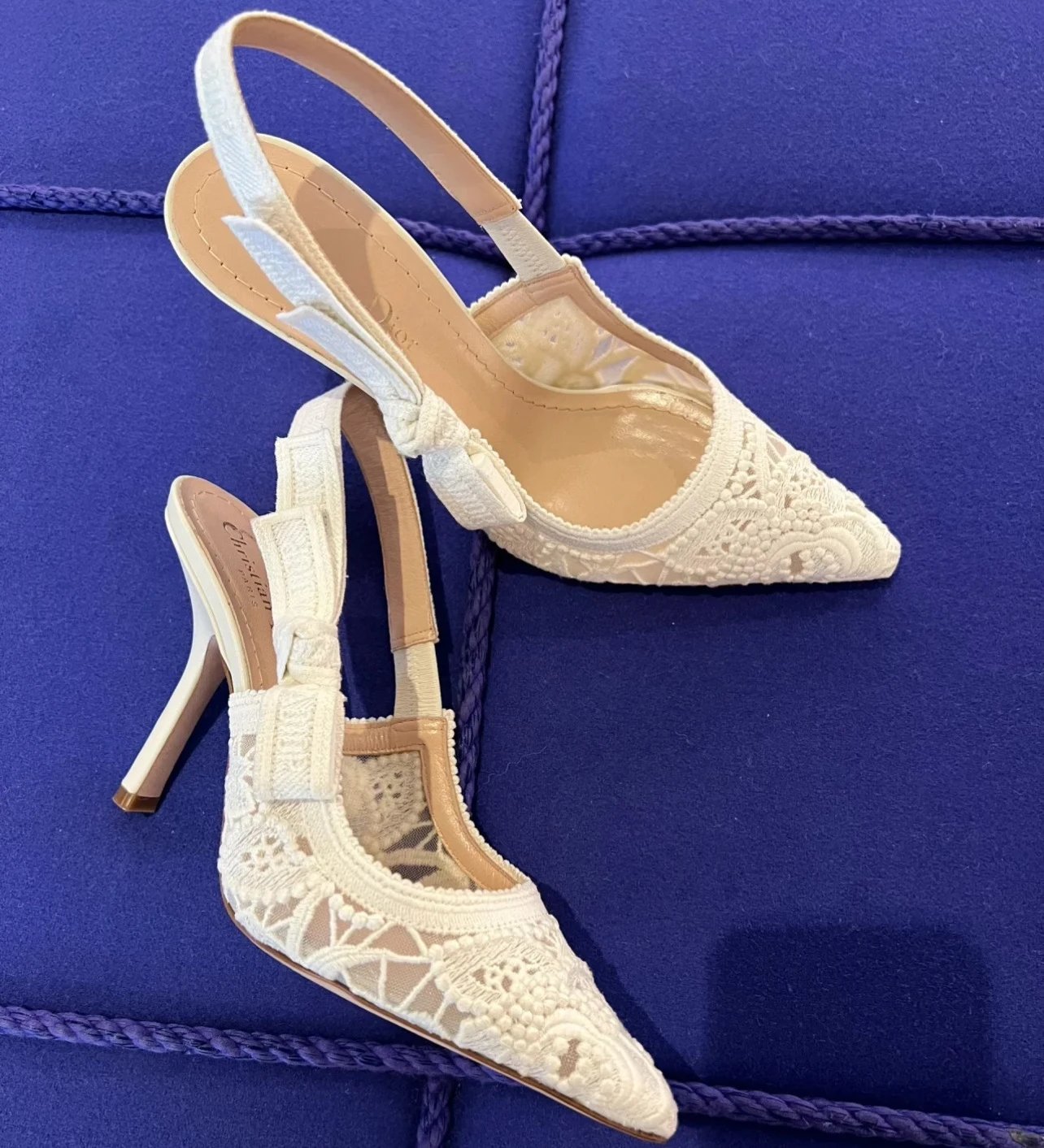 White 9.5cm
