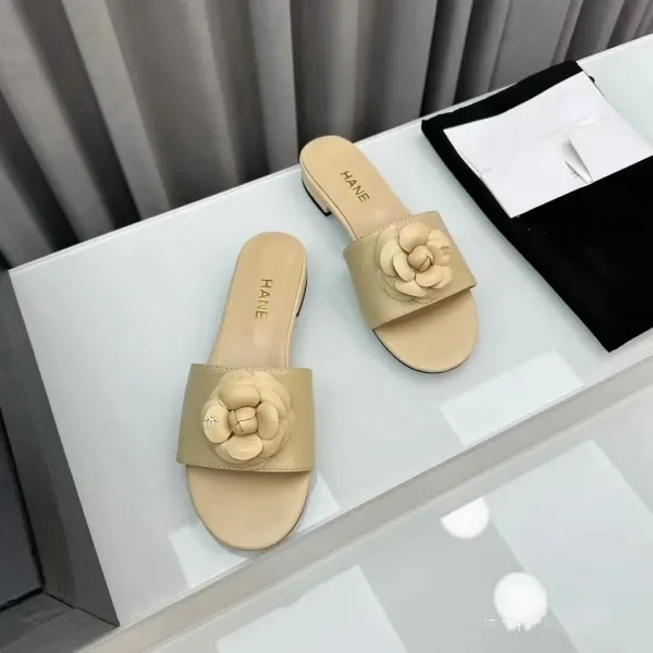 HANE Floral Embellished Slide Sandals White Slippers - 15