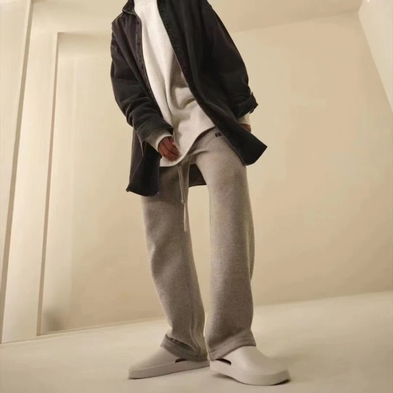 Fear of God Trousers ESSENTIALS logo drawstring sweatpants image 2