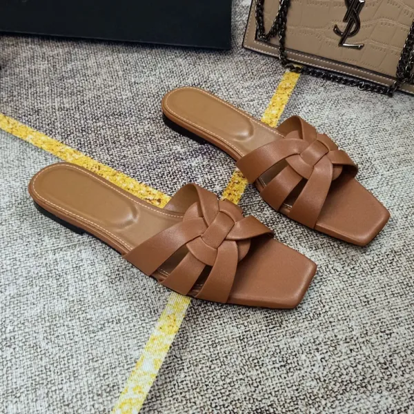 Design White Croc-Embossed Knotted Mule Sandals Slippers - 21